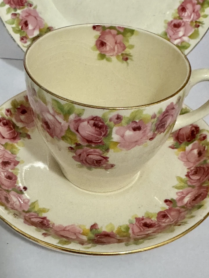 PRETTY~* Vintage Art Deco ROYAL DOULTON ENGLAND Trio Cup Saucer Plate RABY ROSE - image 2 of 3