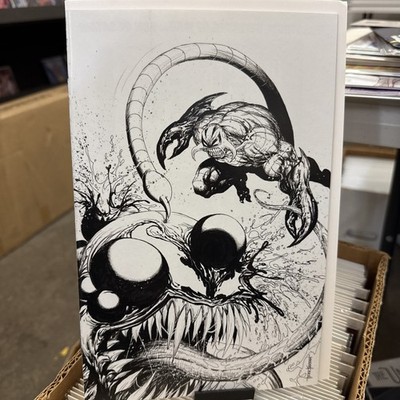 VENOM #30 * NM+ * TYLER KIRKHAM EXCLUSIVE VIRGIN SECRET SKETCH B&W VARIANT   