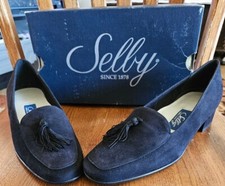 Vintage Selby Black Suede 1.5 In. Pumps. Size 8 B.
