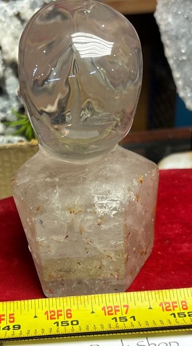 crystal skull carving - Picture 10 of 12