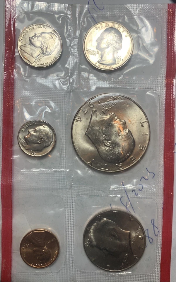 EXTREMELY RARE 1974 US Mint and US Proof Set with Doubled Die Obverse Error - Image 2 of 4