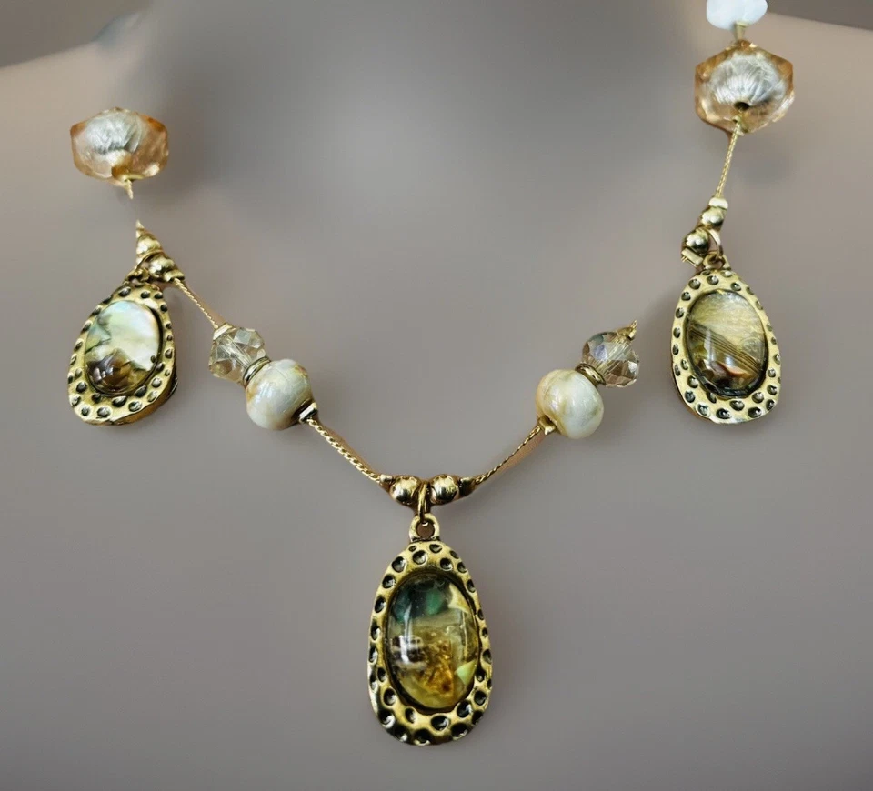 Collar de cuentas de lámina de oro rosa con perlas flotantes de 2 hilos mop cabujones tonos rosas 24 Foto 2 de 4