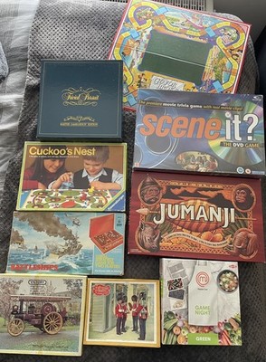 Restposten Konvolut Brettspiele - Jumanji Schlachtschiffe Scene it? Victory Stichsägen usw 