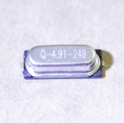 100PCS QVS49P 4.9152MHz Crystal XTAL Oscillator HC-49US HC49 Genuine QVS Tech