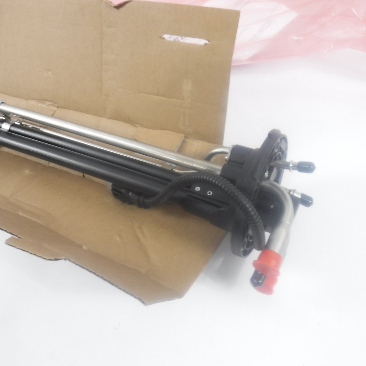 OEM International Navistar DEF Tank Sensor 4163692C91 2515984C3 