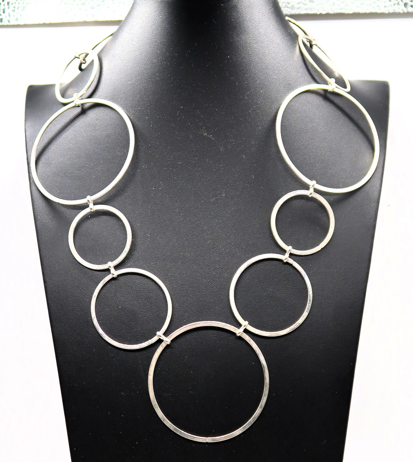 Vtg Circle Link Silver Tone Statement Necklace Co… - image 2