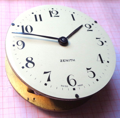 Älteres Werk für Tischuhr etc.. Zenith gangbar D = 8.8 cm
