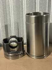 John Deere Piston-Liner Kit JD DZ D2118014-2724A RE 529264 thumbnail 2
