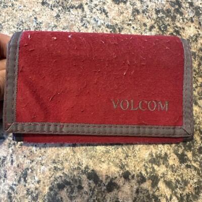 Vintage Y2K Volcom Trifold Canvas Logo Red Mens Wallet