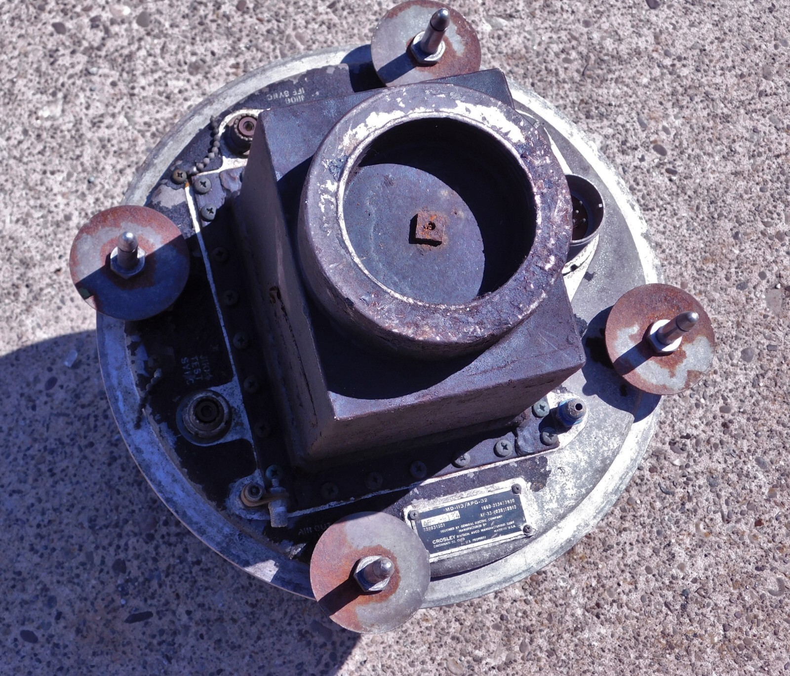 Vintage CROSLEY MD-5 MD-113 Radar RF Head Boeing B-47 Stratojet Tail Gun