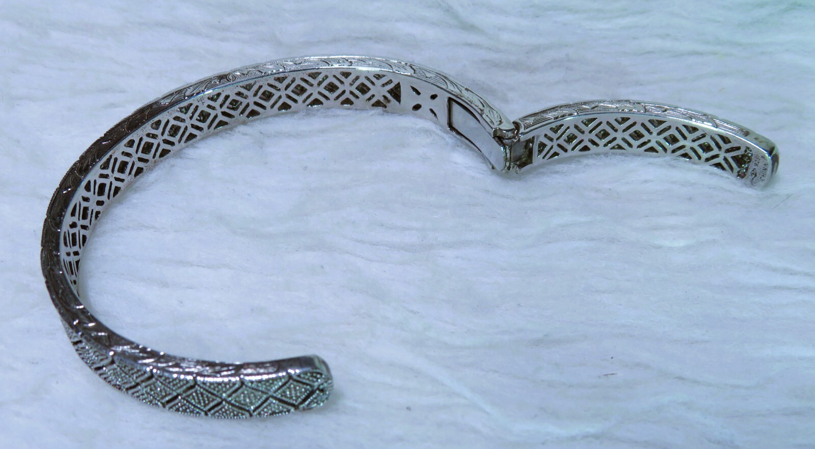 ISP, signed, sterling silver Diamond Kick Cuff Br… - image 3