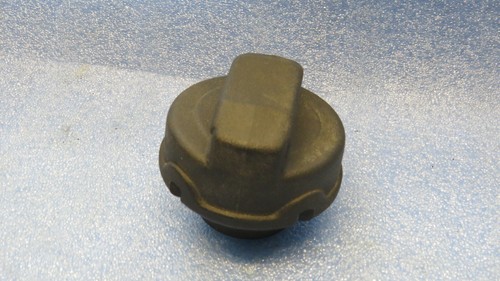 AUDI / VW - Tankdeckel Verschluss Kraftstoffbehälter / FUEL Cap 1H0201553B #200