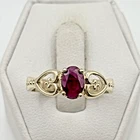 Stunning .925 Vintage Sterling Silver Estate Ring Size 9 with Red stone