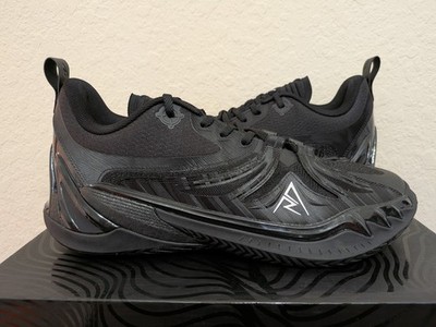 Rigorer AR 3 Dark Horse Triple Black Austin Reeves (Z325360910-9