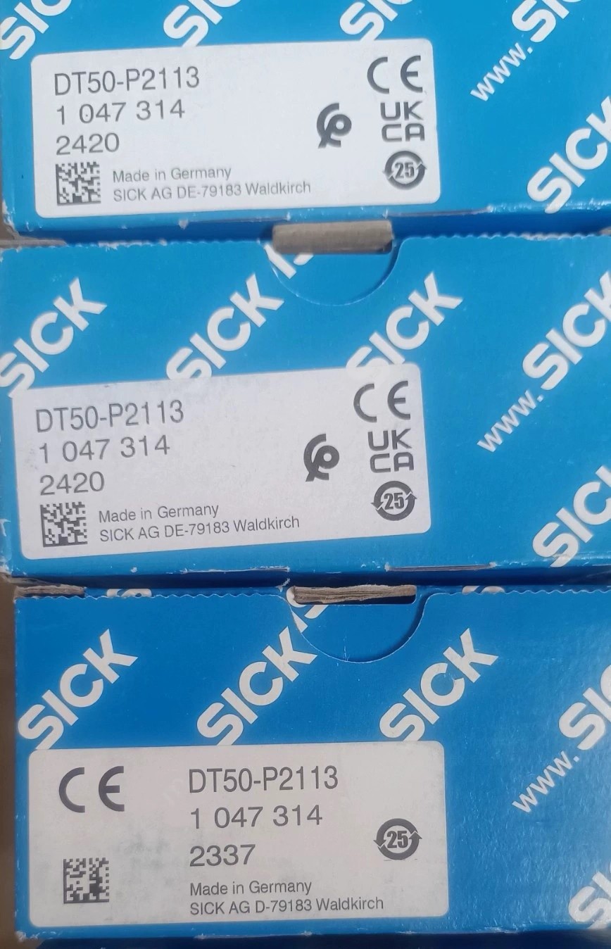 1 PCS DT50-P2113 1047314 Sensor *cm