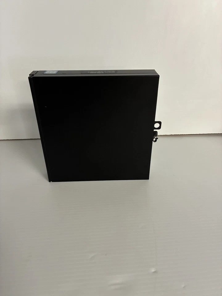 Dell OptiPlex 3040 Micro: i3-6100T @3.20GHz /8GB Ram/ 500 GB HDD / Win 10 - Image 3 of 4