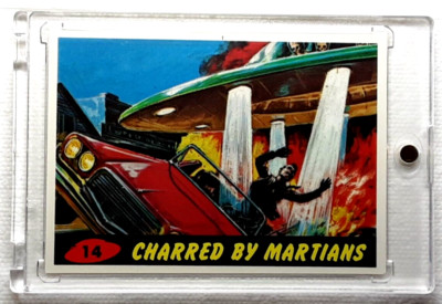 2012 Topps Mars Attacks Karte 14 CHARRED BY MARTIANS. GRATIS ONE-TOUCH-HALTER
