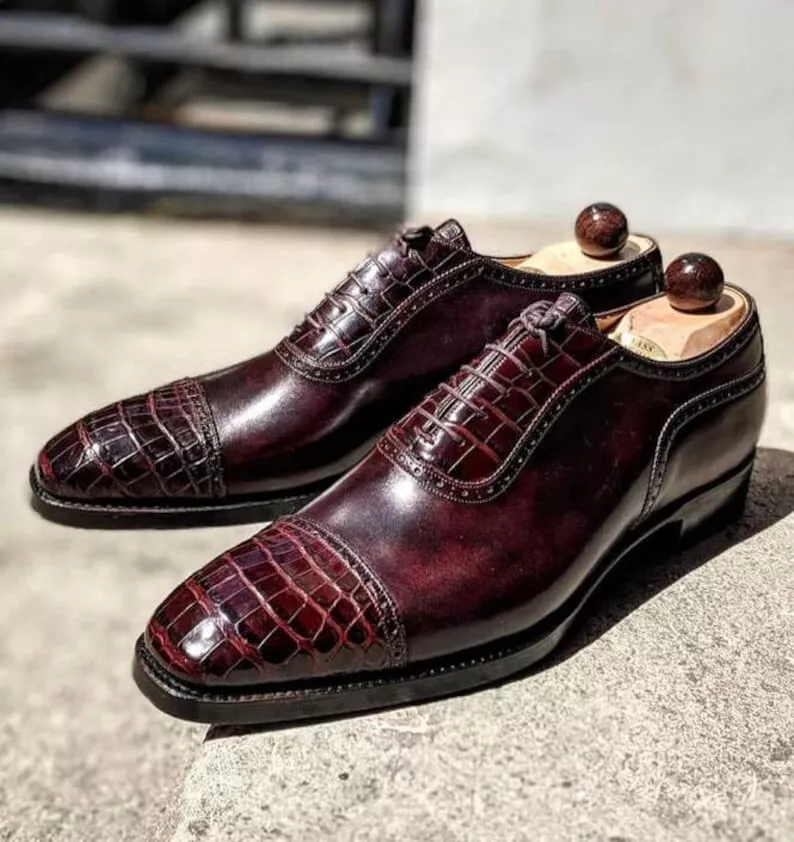 Handcrafted Men's Premium Alligator Skin Derby Shoes