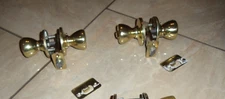 Two Bed And Bath Lockset Kwikset Polished Brass