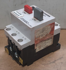 SIEMENS  #MSP10JA11  MOTOR STARTER (RANGE: 2.5-4.0 AMP)  P132