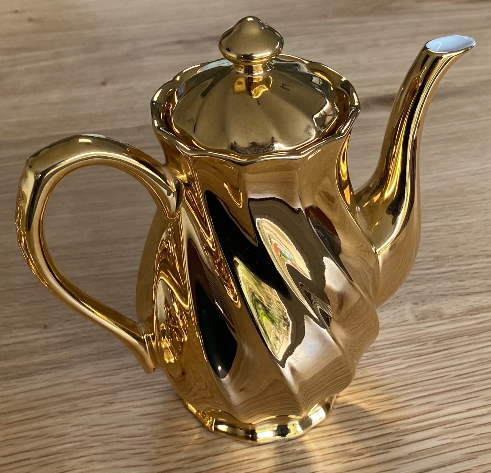 Avondale Australia Gilt Gold China Tea Coffee Set Mid Century Ornate