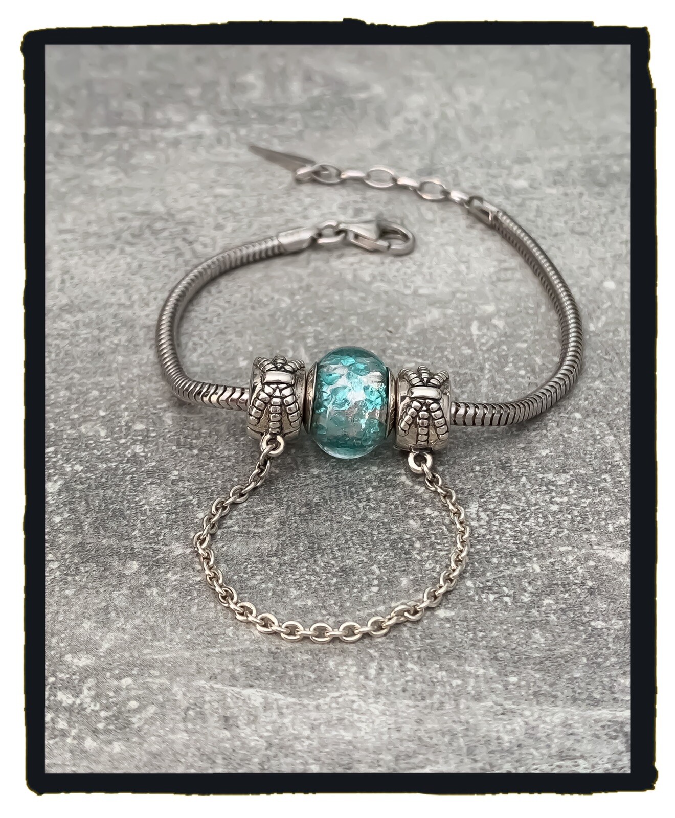 Bracelet charms perle bleu clair Murano chaînette argent 925 rhodié femme