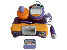 Console V.Smile VTech Orange/Mauve + Jeu Oui-Oui + Manette Stylet & Micro - TBE