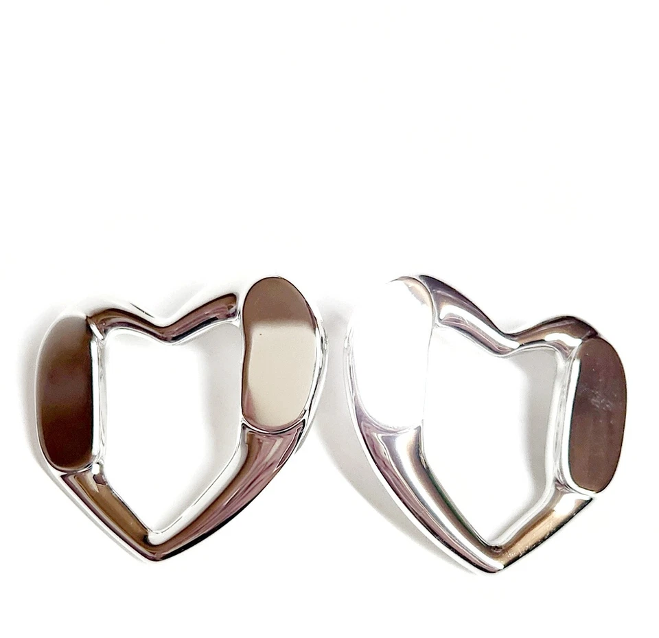 Michael Kors Precious Metal Plated Brass Heart Stud Earrings Silver Platinum NWT - Image 4 of 4