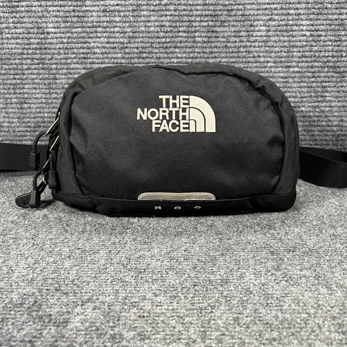Preços baixos em The North Face pochetes e bolsas para caminhada