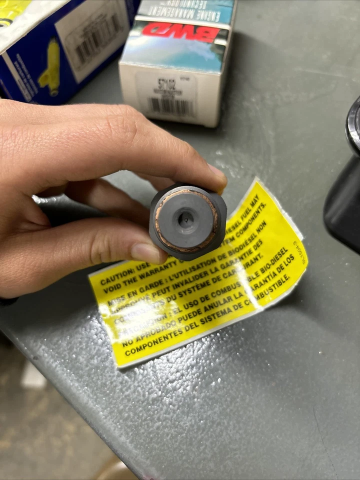 BWD 57102, inyector de combustible (diesel), para modelos generales seleccionados de Chevy/GMC/AM de 92-99 Foto 4 de 4