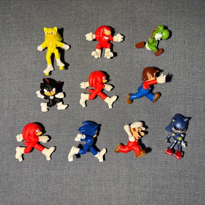 World of Nintendo Jakks Pacific Super Mario Lot of 10 Figures Sonic Yoshi