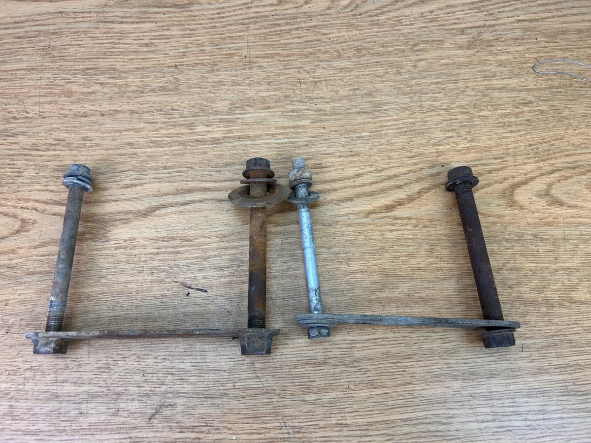 2003 Suzuki LTZ400 Rear Axle Carrier Bearing Bolts and Plates | eBay