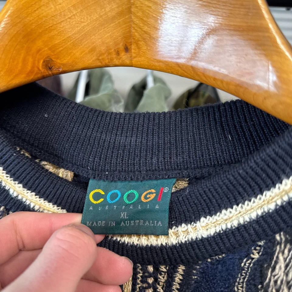 Vintage 90’s COOGI 3D Knit Sweater Black Gold Earth Tones Australia Sz XL - Image 4 of 4