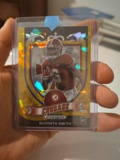 2021 Panini Prizm Draft Picks DeVonta Smith #165 Gold Cracked Ice RC Rookie