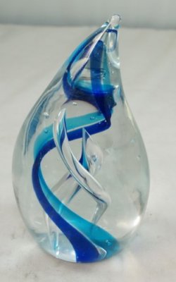 M Design Art Glass Dark and Light Blue Striped Tear Drop Sculpture [Kitchen]
