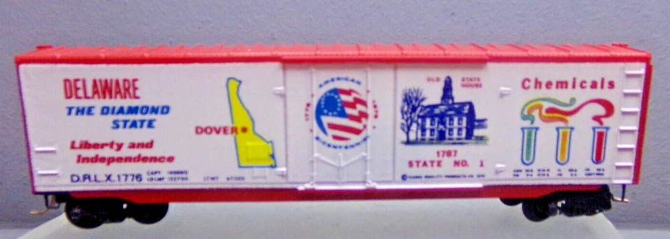 N Scale Kadee BI CENTENNIAL 1976 DELAWARE State 50' Single Door Boxcar - Image 3 of 4
