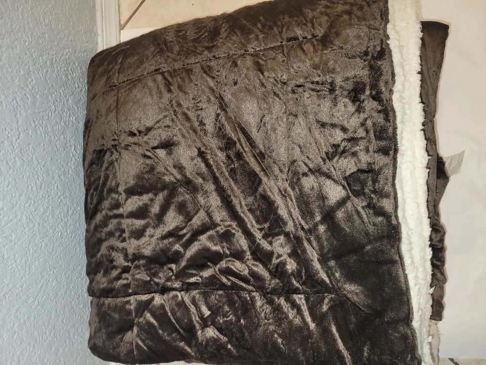 Queen Size 100% Polyester Chocolate Brown Comforter Bedding & Pillow 3 Piece Set - Image 3 of 4