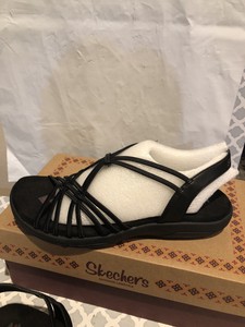 skechers reggae slim spliced