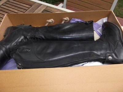 Herren-Reitstiefel Mountainhorse Gr. 42 schwarz mit Schnürung - Bild 1 von 4