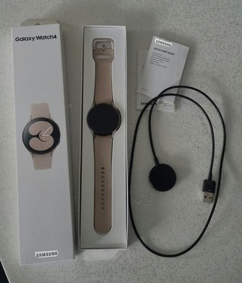 Samsung Galaxy Watch 4 40mm BT Smartwatch, 1.2 Zoll, Wear OS by Google, Fitness