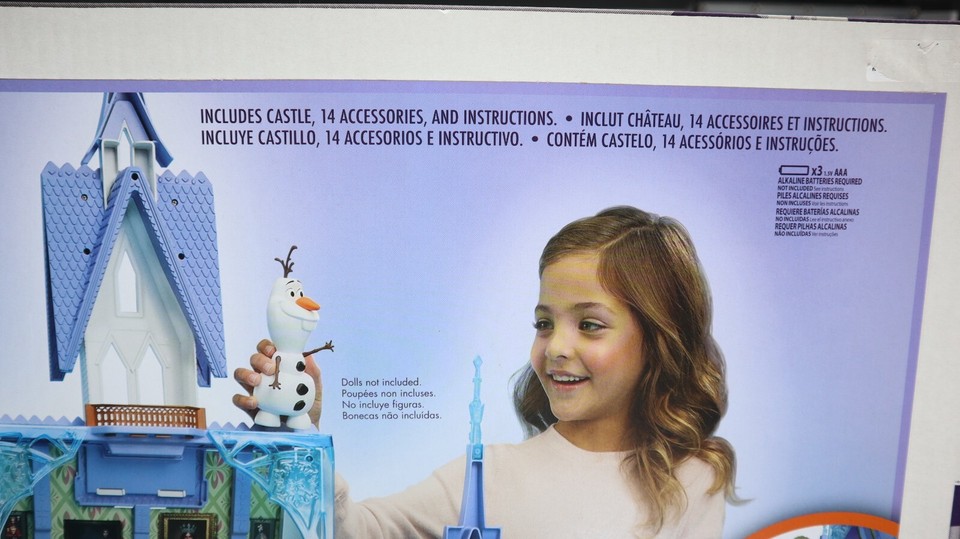 Disney Frozen 2 Ultimate Arendelle Castle Playset Hasbro Moving Light