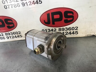 Ultra Zusatz Hydraulik Antrieb Pumpe X Ransomes T Plex 185 / Kubota.....120£+MwSt