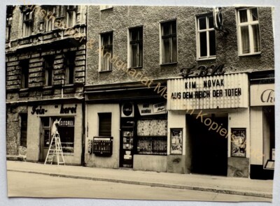 orig. Foto Berlin Westberlin um 1961 Kino Kim Novak Film