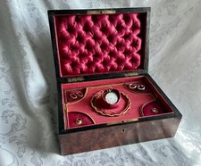 BEAUTIFUL NAPOLEON III ABOYNA  WOOD SEWING JEWELLERY BOX WITH INTERIOR AND KEY