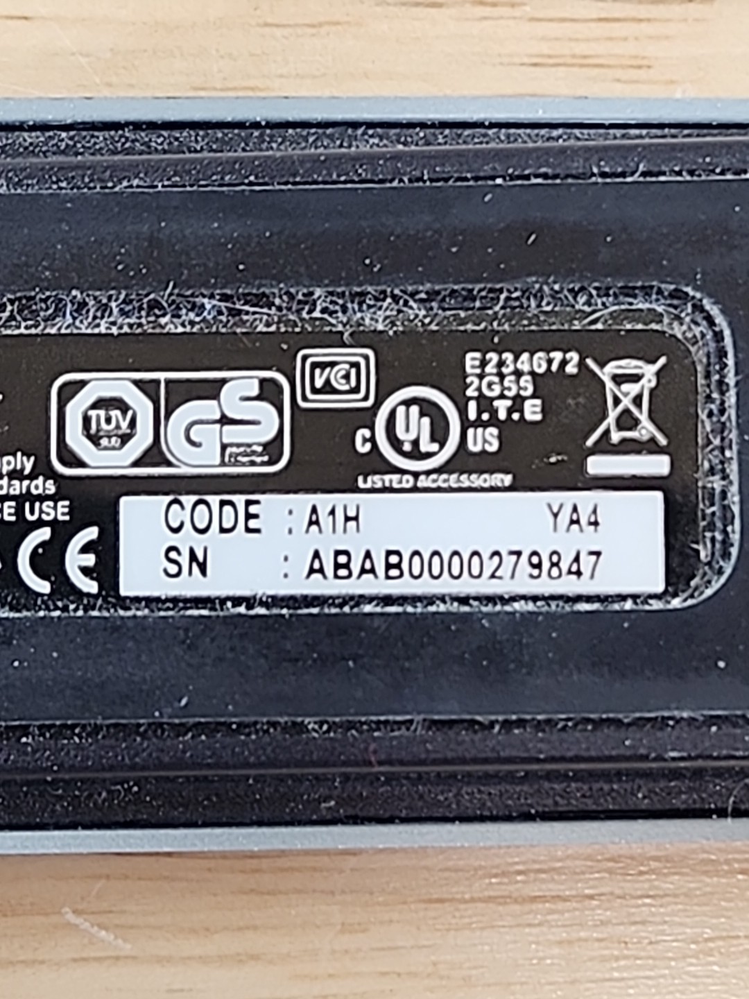 как выглядит Upek Eikon Tcrd4c USB Fingerprint Reader  Windows Login and Windows10 фото