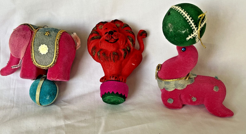 Circus Animals Flocked Pink Red Christmas Ornaments Elephant Lion Seal 3 READ