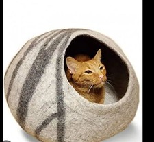 Cat Cave Premium Felt Cat Bed for Indoor Cats, Handmade 100 Merino Wool, Medium