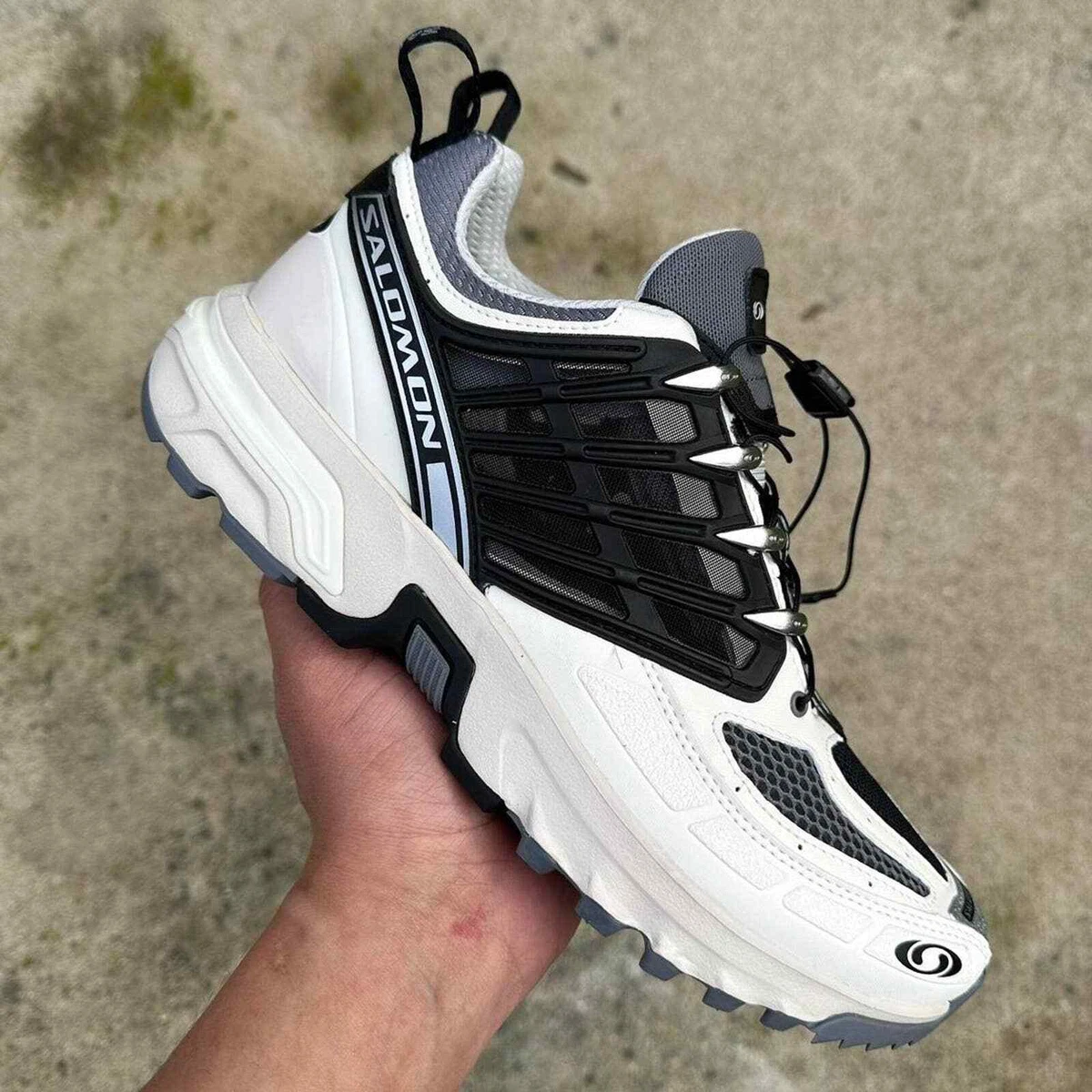 送料無料 非冷凍品同梱不可 Salomon ACS Pro DSM Exclusives