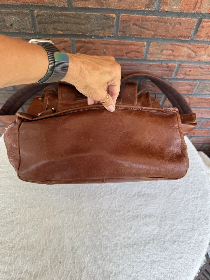 Mochila de cuero Wilson vintage auténtica marrón bolsa de transporte grande cremalleras acolchadas Foto 4 de 4