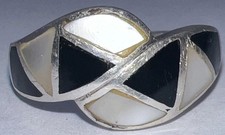 Onyx And MOP Inlay Bypass Sterling Silver Ring Size 7.5 4.35g
